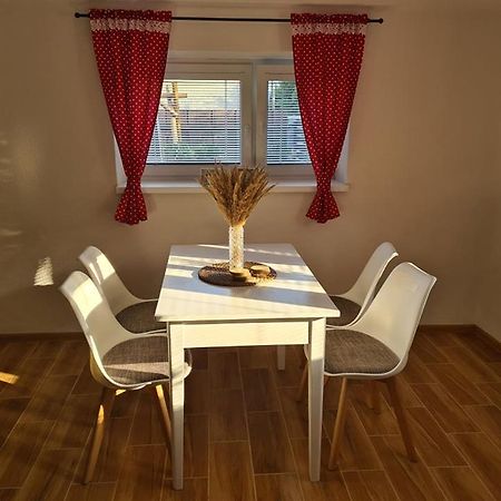 Ubytovanie U Jakuba Konska  Extérieur photo
