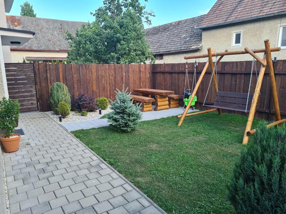 Ubytovanie U Jakuba Konska  Extérieur photo